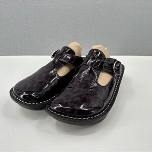 Alegria Classic Clogs Women's EUR 37 US 7-7.5 Purple Patent Leather Animal Print